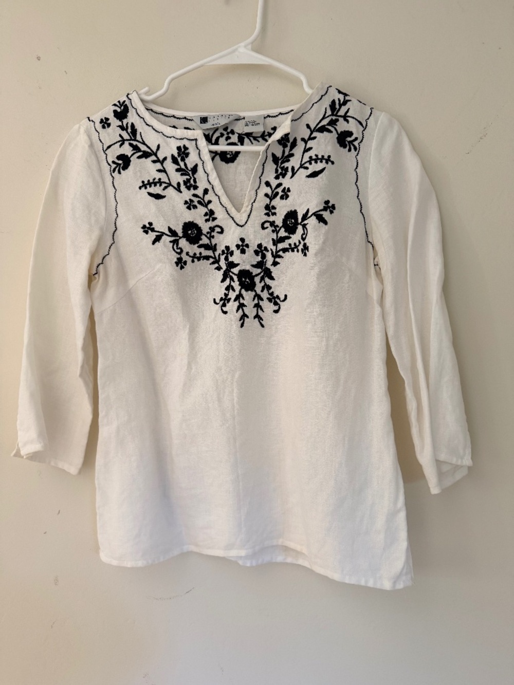 Carol Little Petite 100% Linen Embroidered Tunic Top PS White Black